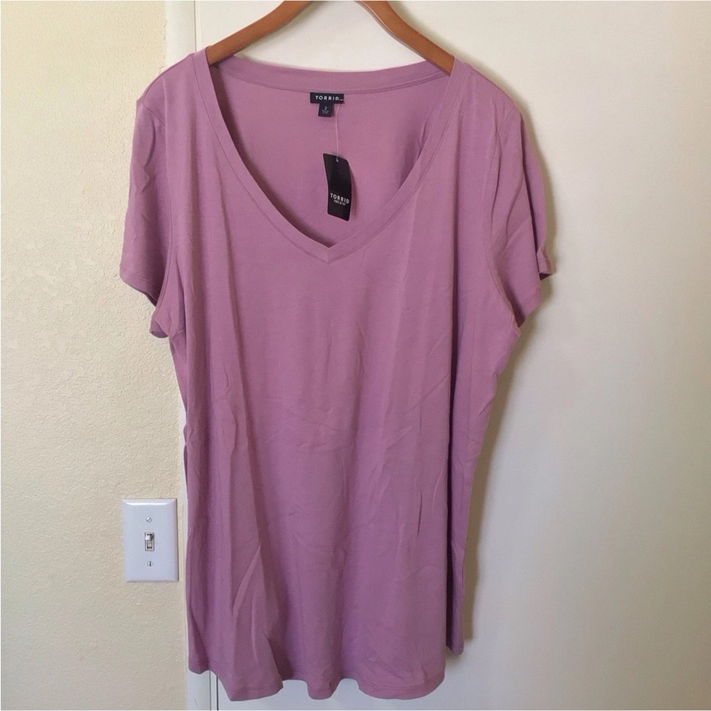 Torrid V-Neck Tee Shirt Top Plus Sz 2X Dusty Rose Minimalist Normcore SoftGirl